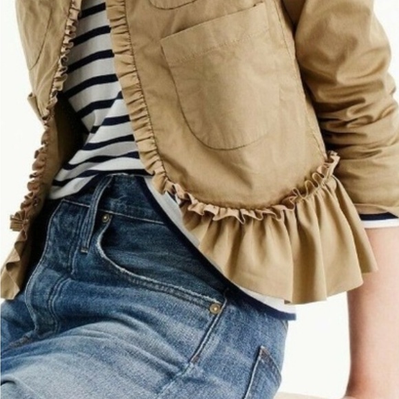 NWOT Jcrew ruffle jacket G7578, size 2 - Picture 3 of 3